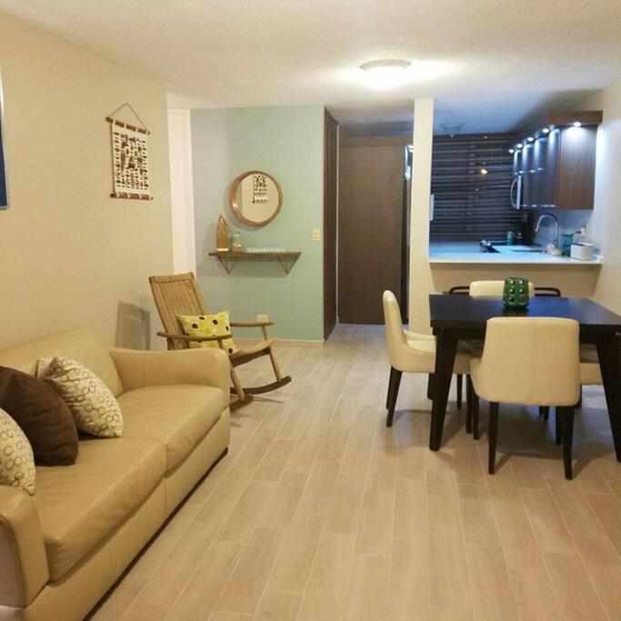 1St Floor, A/C Everywhere, Balcony With Beach View In Luquillo Exterior foto