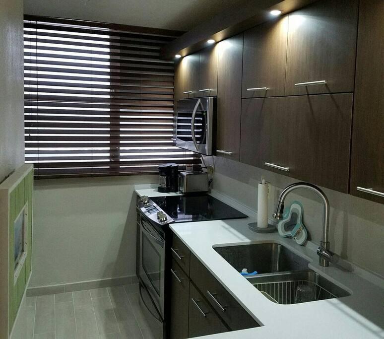 1St Floor, A/C Everywhere, Balcony With Beach View In Luquillo Exterior foto