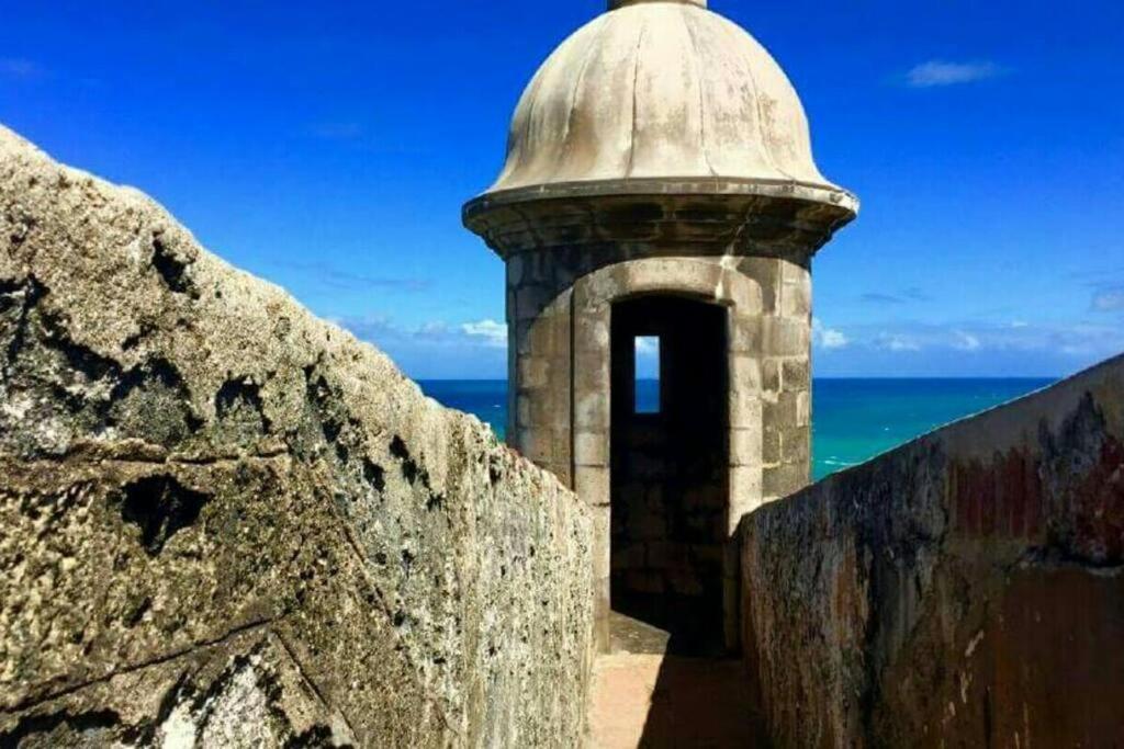 1St Floor, A/C Everywhere, Balcony With Beach View In Luquillo Exterior foto